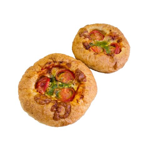 あま旨トマトの全粒粉バジルトマトチーズ